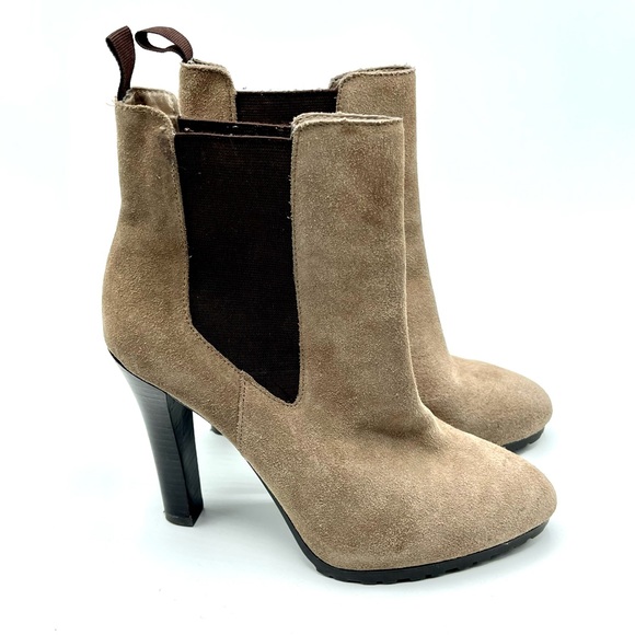 Lauren Ralph Lauren Suede Heeled Ankle Booties - Picture 2 of 9
